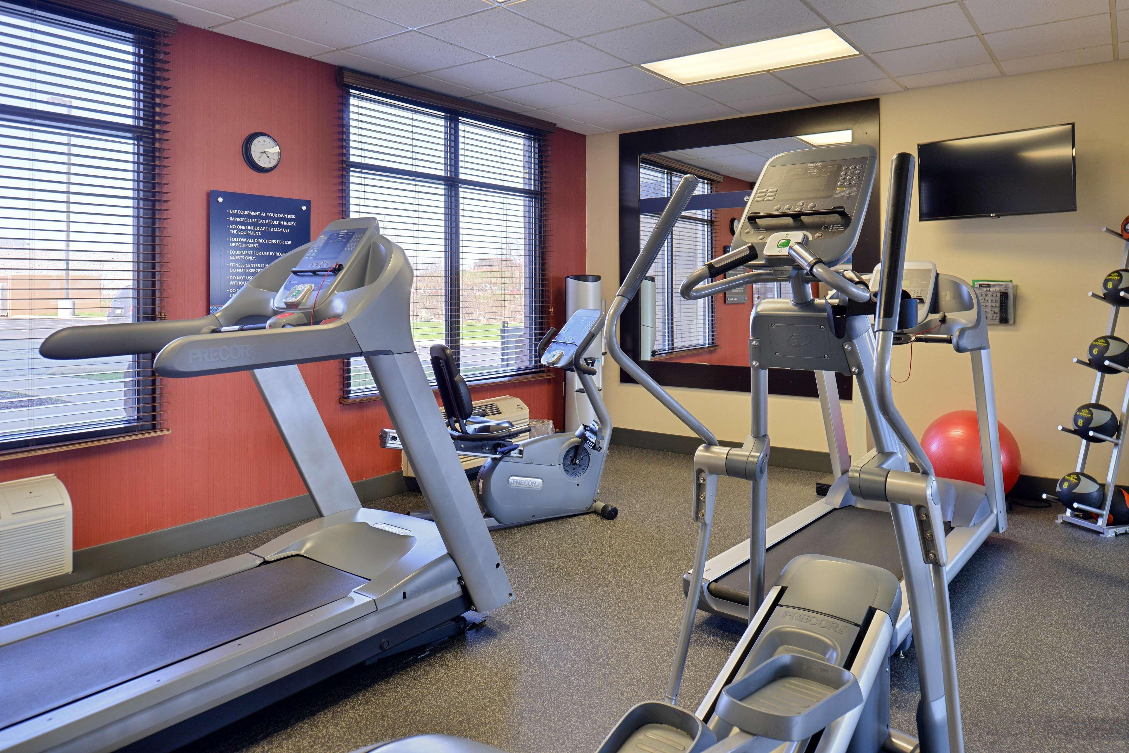 Hampton Inn Clarion Buitenkant foto